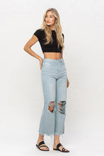 Load image into Gallery viewer, 90&quot;s Vintage Crop Flare Jeans