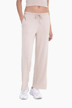 Load image into Gallery viewer, Mid-Rise Lounge Terry Pant