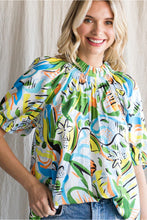 Load image into Gallery viewer, Smocked Neck Print Top
