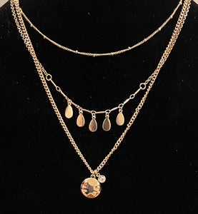 Gold Triple chain with pendant and clear stone